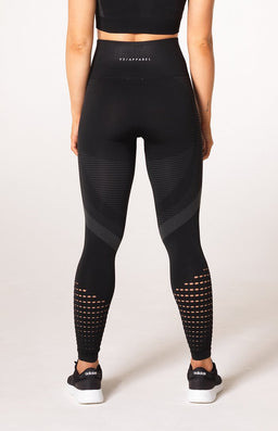 V3 Black Elevate Seamless Leggings