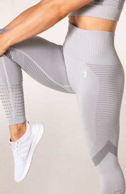 V3 Grey Elevate Seamless Leggings