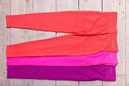 Second Skin Coral Seamless Scrunch Leggings