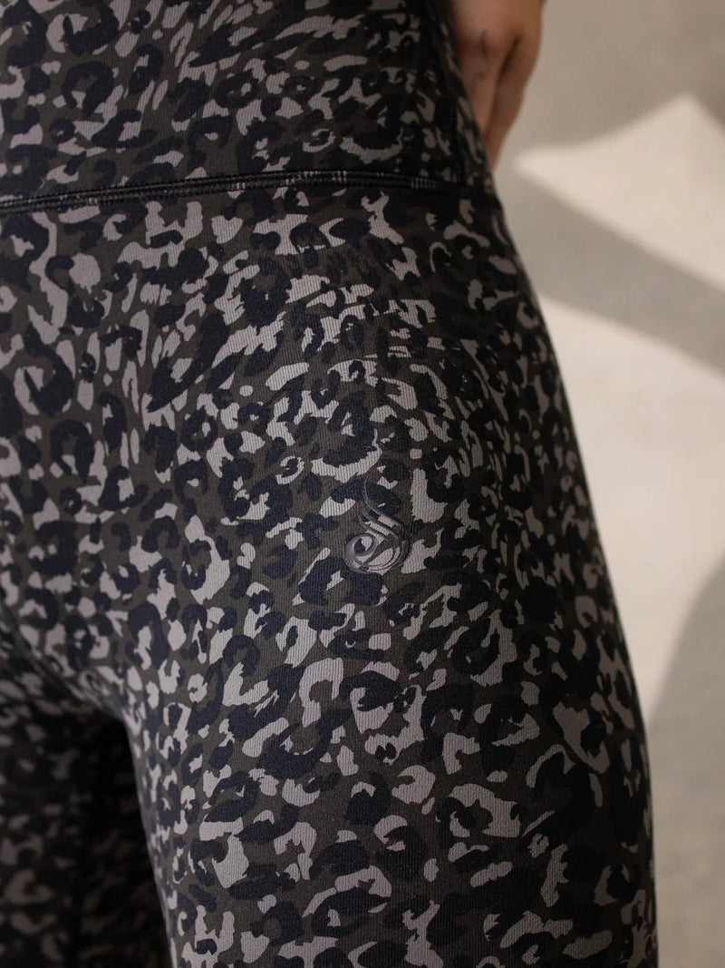 Empower High Waisted Leggings Black Leopard